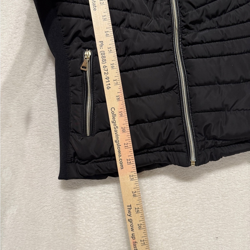 YMI Women’s Black Quilted Puffer Vest w/ Faux Fur Hood Cozy Winter Layer-Size M - Picture 15 of 15